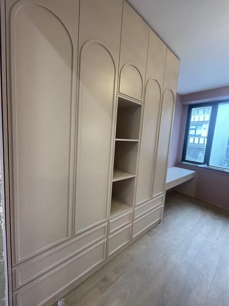 Bedroom furniture made to order in Batumi — project 15