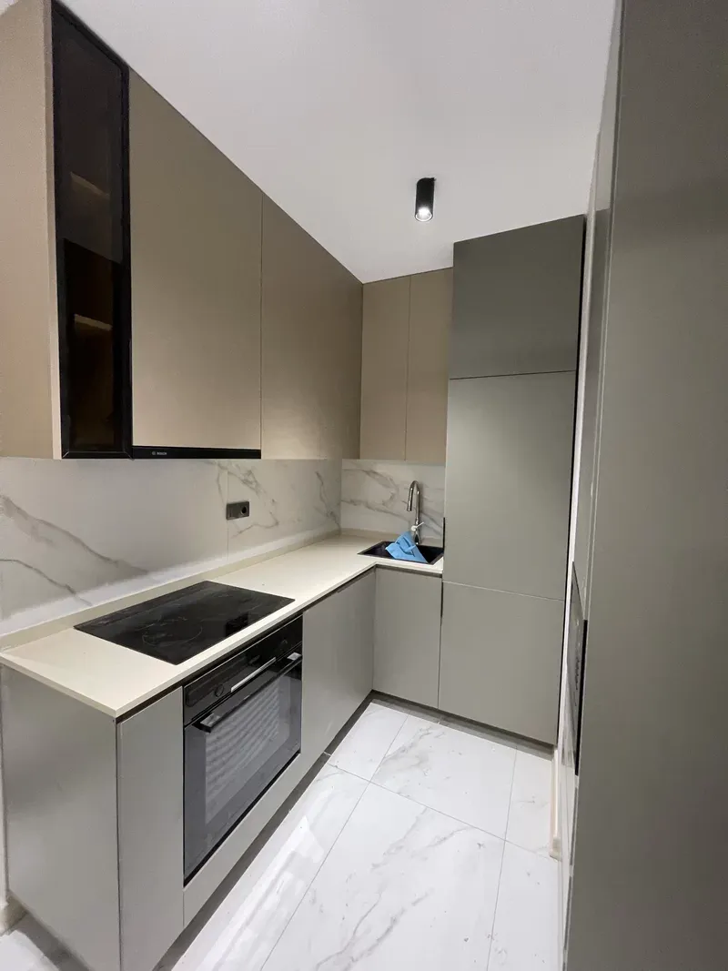 Мебель для кухни на заказ в Батуми — проект 31